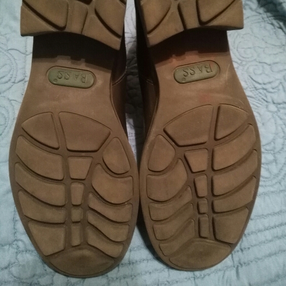 Genuine Leather GH Bass Booties 8.5M - Picture 9 of 9